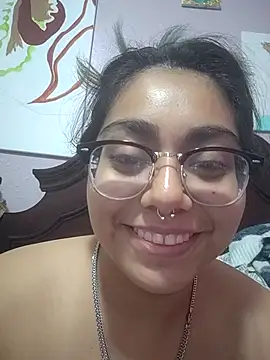 Lovelyrainn online show from 11/08/25, 11:03