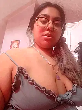 Lovelyrainn online show from 11/14/25, 05:49