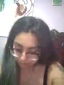 Lovelyrainn online show from 11/14/25, 05:44