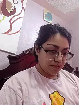 Lovelyrainn online show from 12/18/25, 07:29