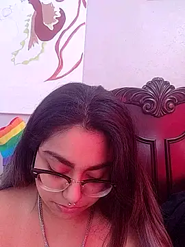 Lovelyrainn online show from 11/12/25, 04:33