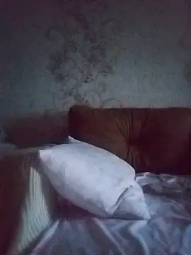 Saidka kis online show from 11/26/25, 04:23