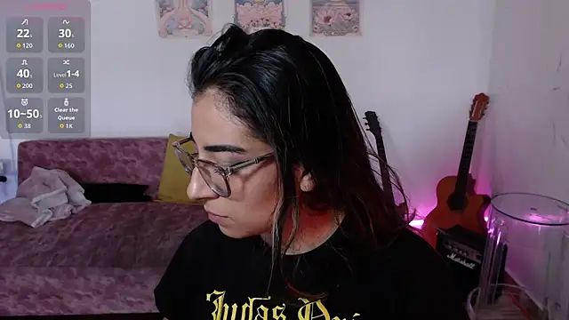 Susanahendrix online show from 11/11/25, 06:25