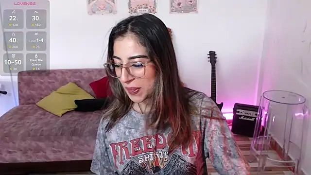 Susanahendrix online show from 11/03/25, 06:22