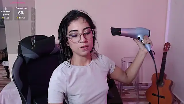 Susanahendrix online show from 03/27/26, 06:20