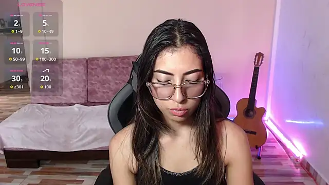 Susanahendrix online show from 03/04/26, 06:15