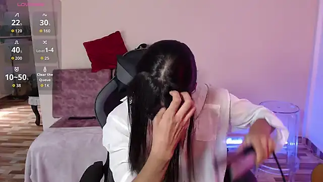 Susanahendrix online show from 03/31/26, 06:21