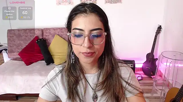 Susanahendrix online show from 12/04/25, 06:18