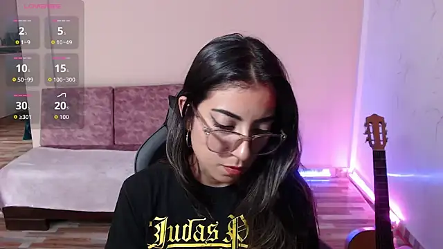 Susanahendrix online show from 03/06/26, 06:14