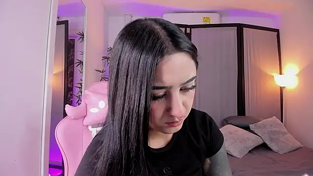 ChloeShade online show from 10/31/25, 02:46