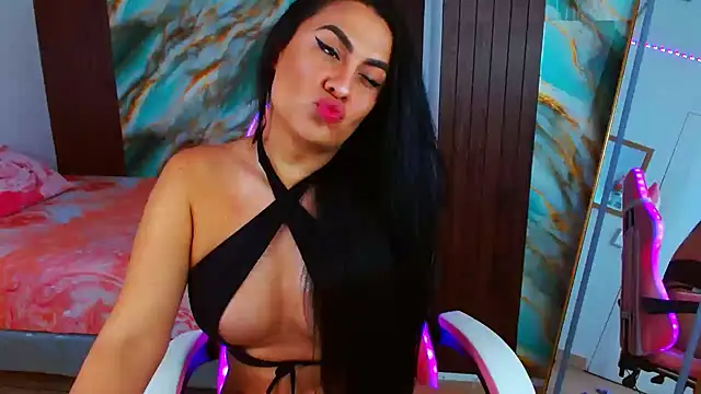 kamilla evans online show from 11/18/25, 11:15