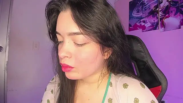 KateLee online show from 09/25/25, 10:16