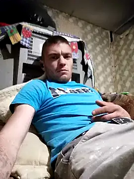 Kisszivacs online show from 03/07/26, 02:00