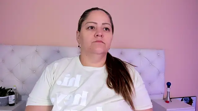 katte landerr online show from 01/12/26, 01:07