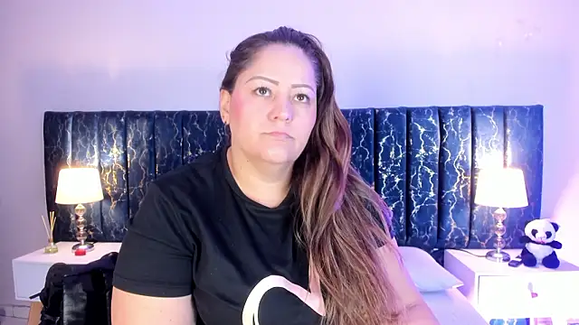 katte landerr online show from 02/23/26, 01:33