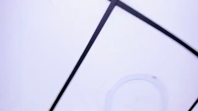 Snapshot of katte_landerr chatting on 11/26/25, 01:44 katte landerr online show from 11/26/25, 01:44