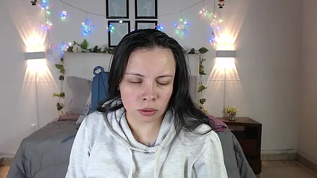 Megan 05  online show from 02/10/26, 03:11