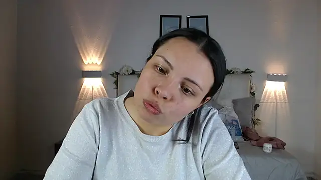 Megan 05  online show from 10/04/25, 05:58