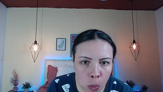 Snapshot of Megan_05_ chatting on 06/26/26, 07:31 Megan 05 online show from 06/26/26, 07:31