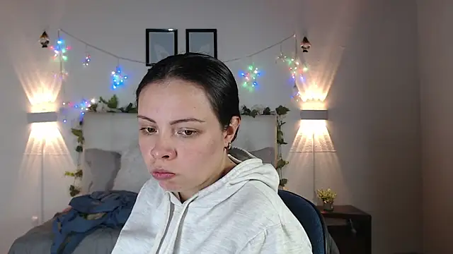 Megan 05  online show from 03/20/26, 06:53