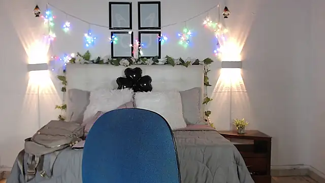 Megan 05  online show from 02/21/26, 05:26