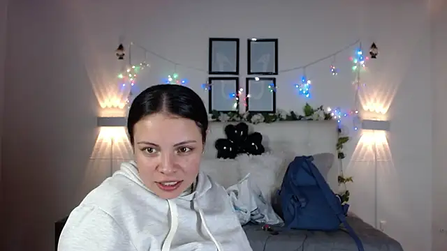 Megan 05  online show from 02/02/26, 07:02