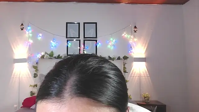 Megan 05  online show from 04/14/26, 07:19