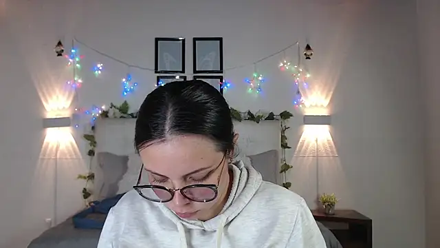 Megan 05  online show from 02/17/26, 03:20