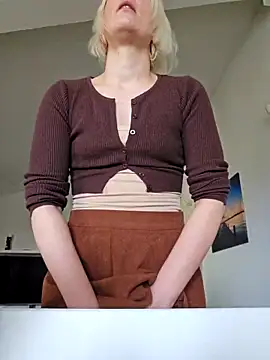 Sunny-Sin online show from 03/10/26, 08:40