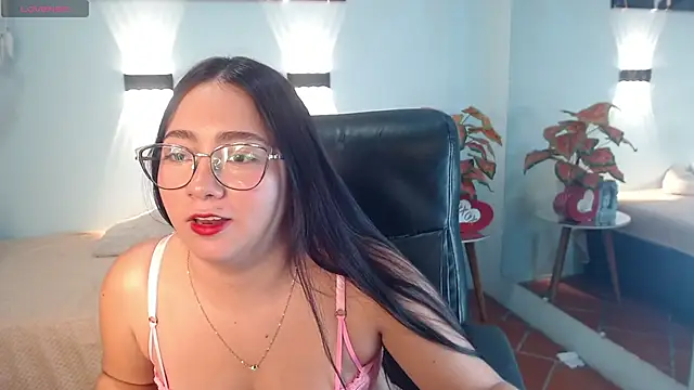 Snapshot of tinisweet chatting on 01/10/26, 08:59 tinisweet online show from 01/10/26, 08:59