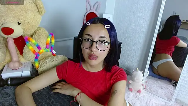 Snapshot of Littlee_Bunny_ chatting on 09/09/25, 11:52 Littlee Bunny online show from 09/09/25, 11:52