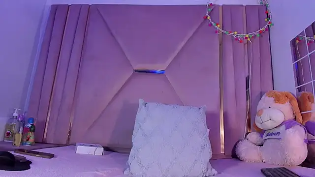 jazmin waked online show from 04/14/26, 11:32