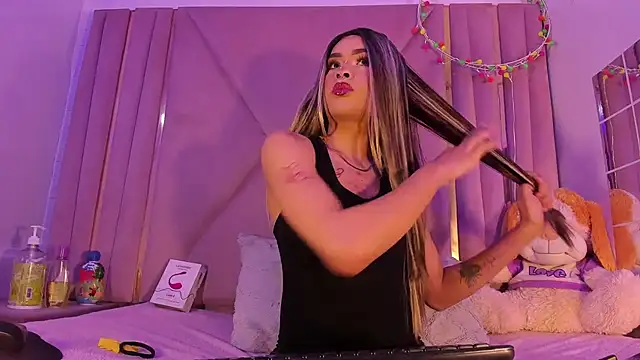 jazmin waked online show from 04/13/26, 04:27