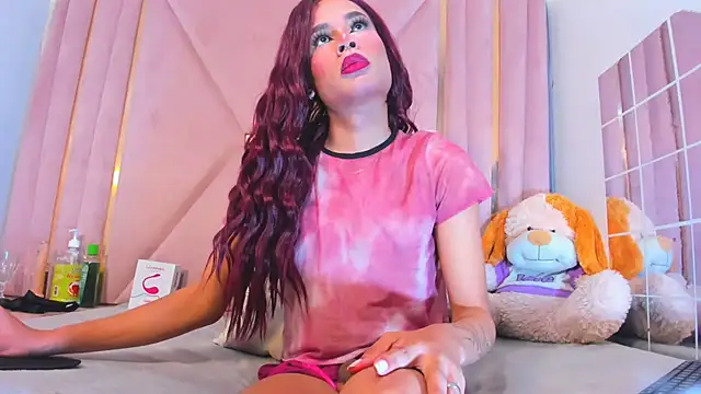 jazmin waked online show from 10/28/25, 02:56