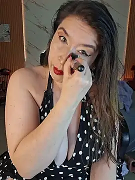 Lady Sofhia online show from 02/05/26, 09:21