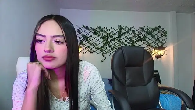 velvet  moon online show from 04/09/26, 12:56