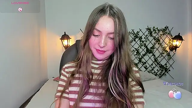 velvet  moon online show from 02/06/26, 01:12