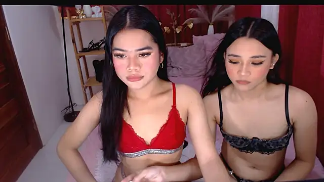 Snapshot of Mia_Akilah21 chatting on 10/06/25, 01:56 Mia Akilah21 online show from 10/06/25, 01:56