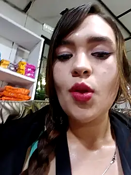 miss berlyn online show from 12/20/25, 02:58