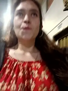 miss berlyn online show from 11/28/25, 02:34