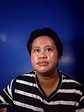 Marianne9822 online show from 11/29/25, 02:39