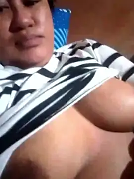 Marianne9822 online show from 12/02/25, 11:01