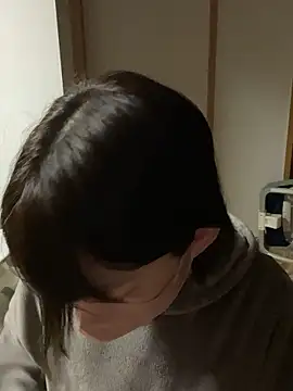 usako 2025 online show from 03/31/26, 01:02