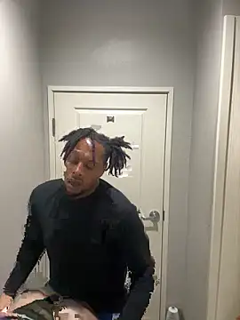 BigMfLuther online show from 03/26/26, 07:50