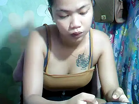 MorenaLovelyPinay24 online show from 02/19/26, 10:40