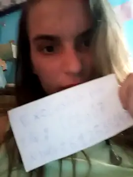 Snapshot of Ittoxx99 chatting on 10/24/25, 04:39 Ittoxx99 online show from 10/24/25, 04:39