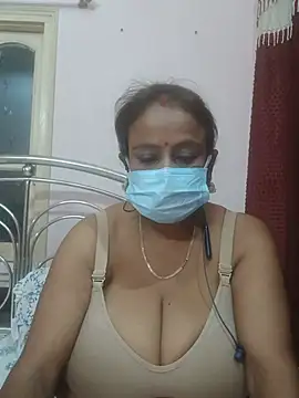 Snapshot of Barna_Love chatting on 06/14/26, 12:39 Barna Love online show from 06/14/26, 12:39