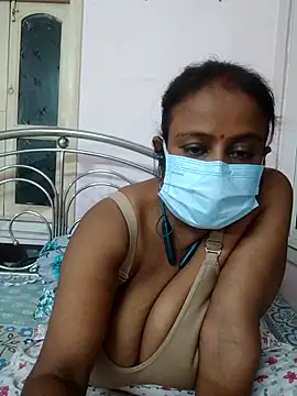 Snapshot of Barna_Love chatting on 10/07/25, 06:31 Barna Love online show from 10/07/25, 06:31