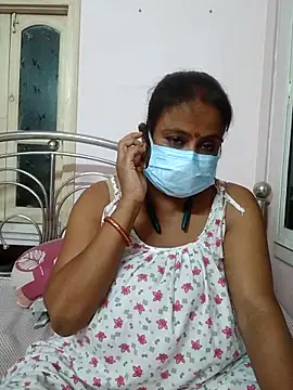 Snapshot of Barna_Love chatting on 09/18/25, 06:00 Barna Love online show from 09/18/25, 06:00