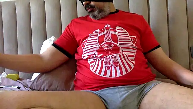 Snapshot of CaiBull chatting on 06/07/26, 06:40 CaiBull online show from 06/07/26, 06:40